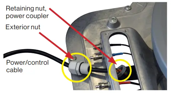 WINEGARD SK2SWM3 Travler Pro Automatic Multi Satellite TV Antenna - power coupler