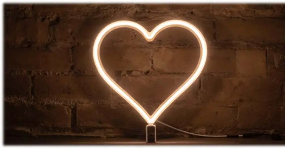 OUR GLOWING HEARTS Neon Hero Heart With Dimmer Product