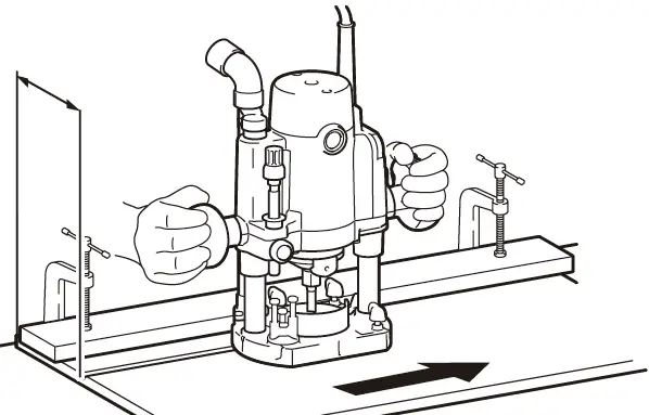 makita RP1111C 1-4 Inch Speed Control Plunge Router 14