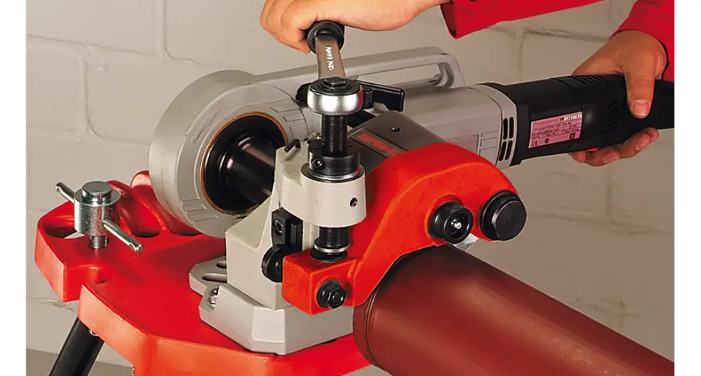 Super Ego Rogroover Portable Grooving Machine User Manual Super Ego Rogroover Portable Grooving Machine User Manual