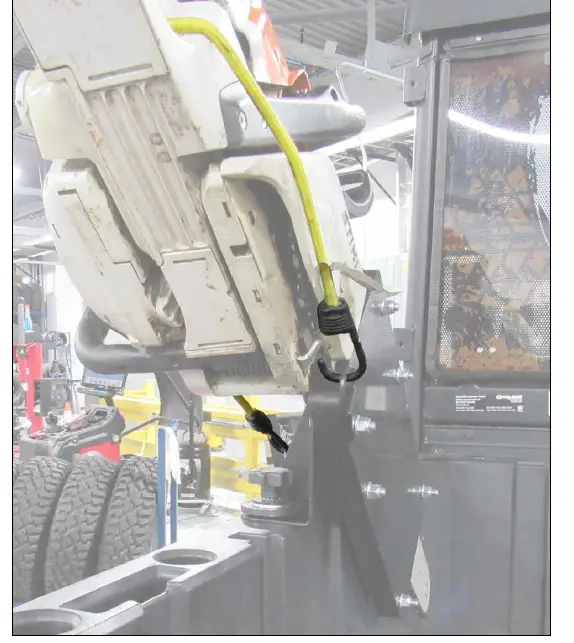 SUPERATV CM-P-RAN1K-01 Chainsaw Mount for Polaris Ranger XP 1000 fig (6)