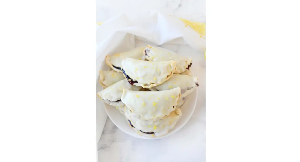 Chefman Blueberry And Lemon Hand Pies Instructions