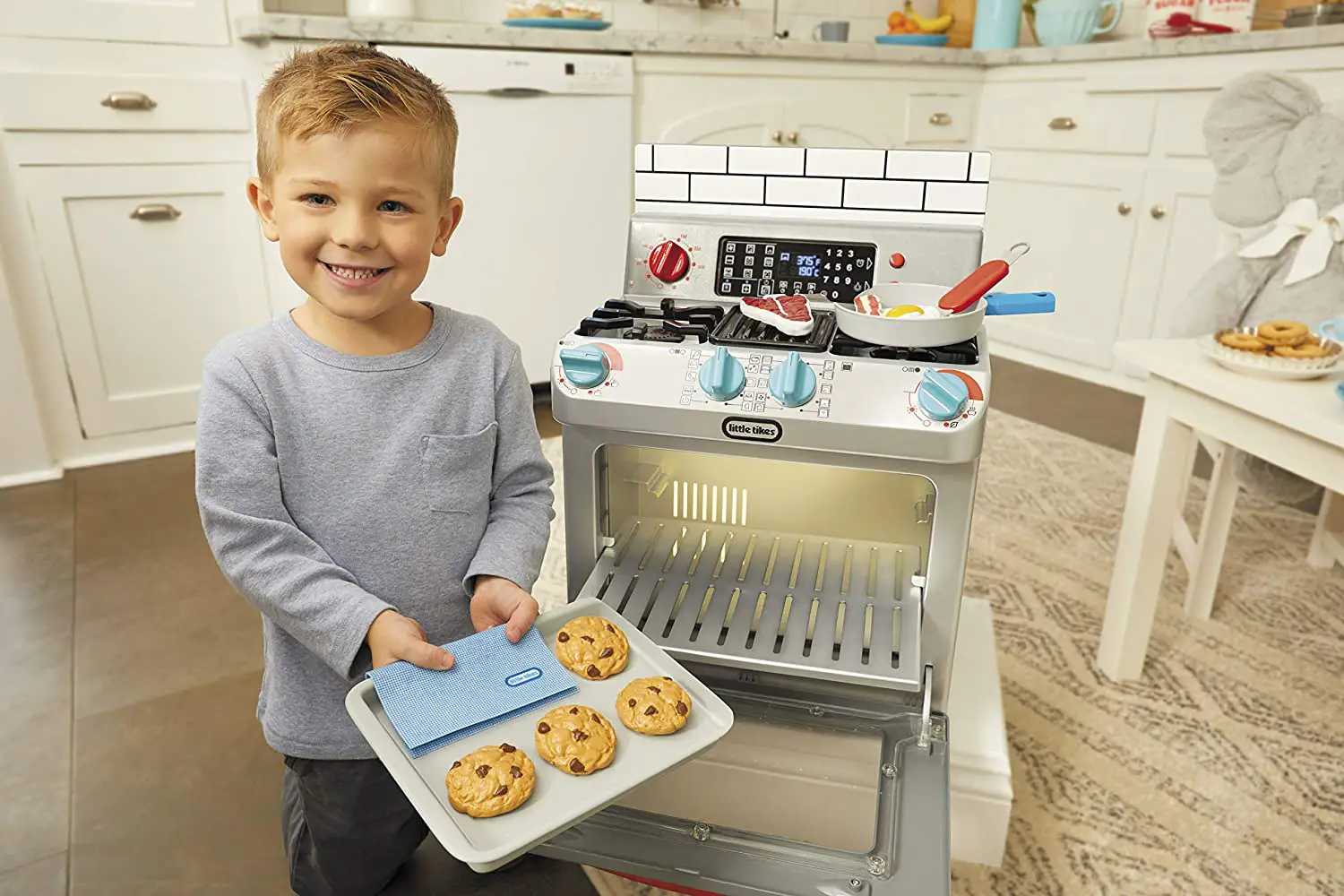 Little Tikes 651403 First Oven Realistic Pretend Play Appliance For Kids User Guide