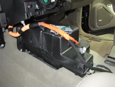 JL-AUDIO-94645-2014-2018-Chevrolet-Silverado-&amp-GMC-Sierra-fig-20