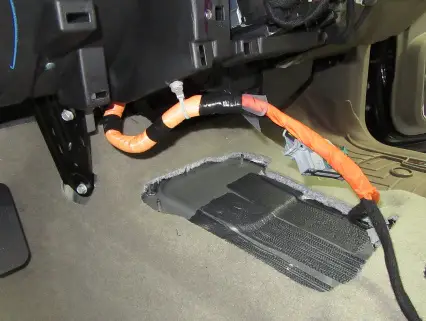 JL-AUDIO-94645-2014-2018-Chevrolet-Silverado-&amp-GMC-Sierra-fig-23