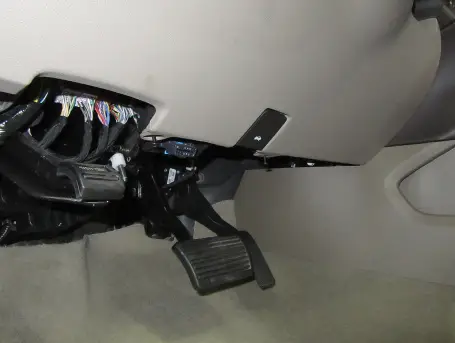 JL-AUDIO-94645-2014-2018-Chevrolet-Silverado-&amp-GMC-Sierra-fig-7