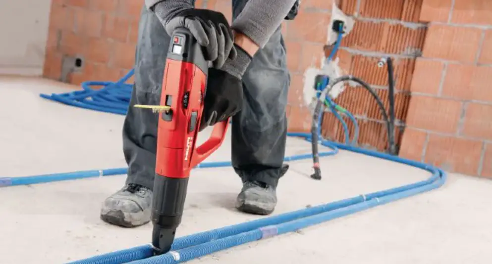 Hilti Dx 5-f8 Powder Actuated Direct Fastening Tools Instruction Manual