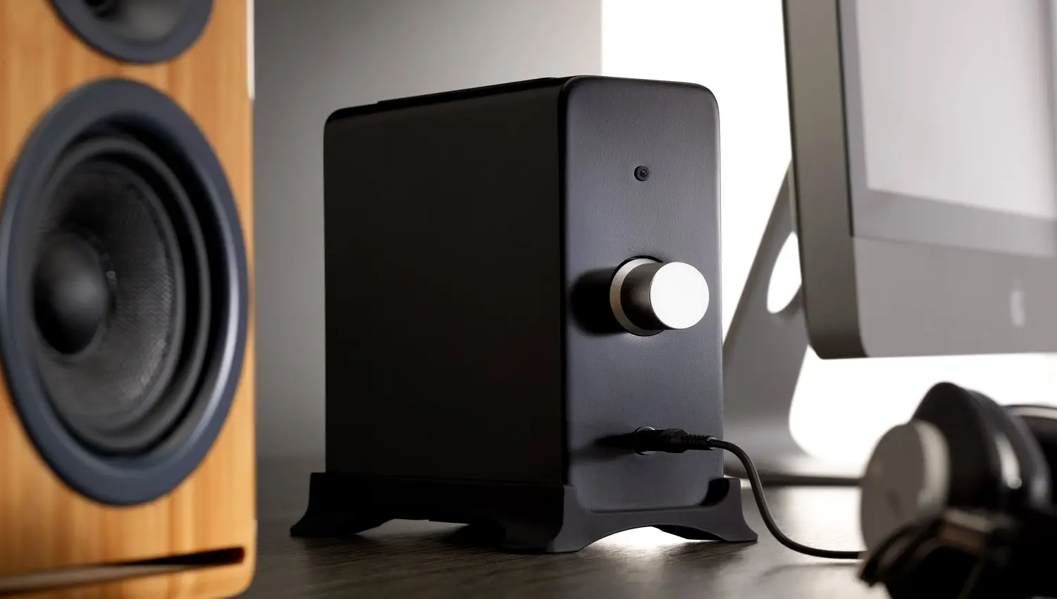 Audioengine N22 Desktop Amplifier Manual