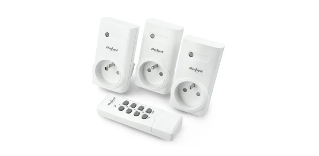 Rebel Urz1226-3 Power Socket With Remote Control User Manual