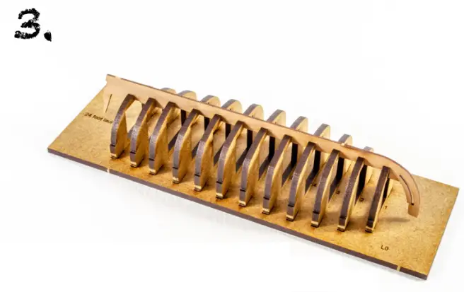 VANGUARD MODELS KR-62144 26 Inch Wood Boat - fig3