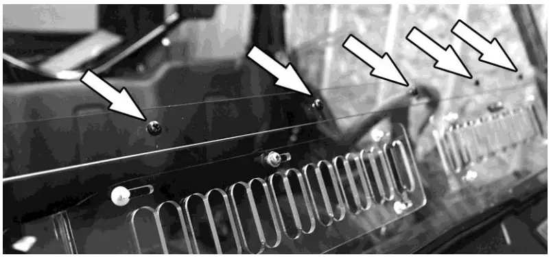 FALCON RIDGE HO 1000 WD05 Care of Honda 1000 Aero VentPolycarbonate Windshield - fig 3