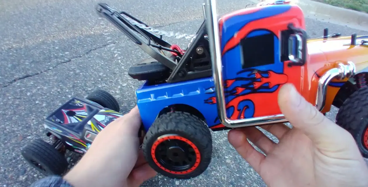 Mobius 1:16 Rc Truck Instruction Manual