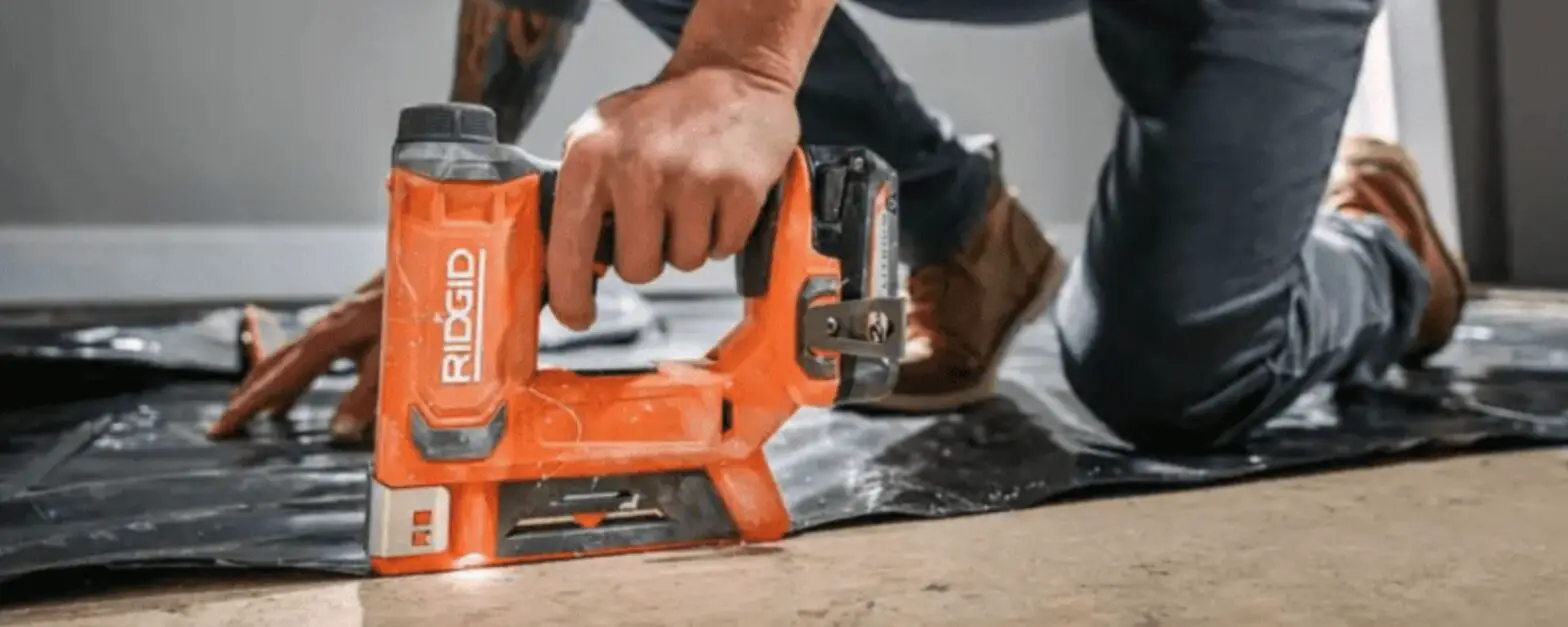 Ridgid R09897 18volt 38 Crown Stapler Instruction Manual Ridgid R09897 18volt 38 Crown Stapler Instruction Manual