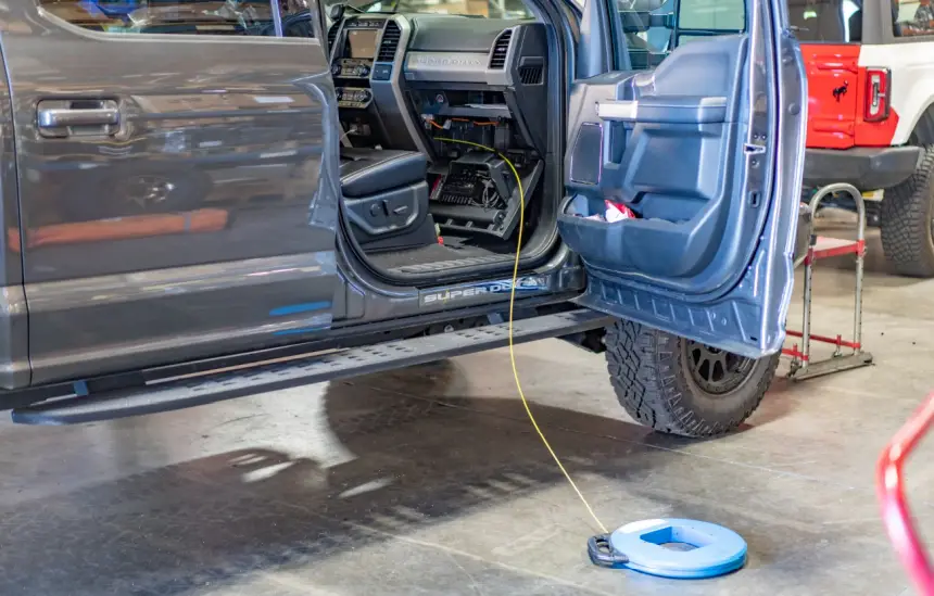 Carli Fitment 2017 - Install Power Harness 4