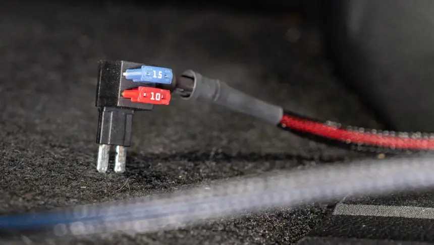 Carli Fitment 2017 - Install Power Harness 6