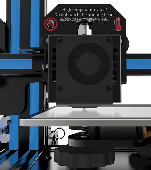 extruder head moves to the left bottom
