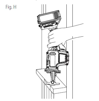 DEWALT-DCS369-20V-Max- Compact-Reciprocating-Saw-FIG-13