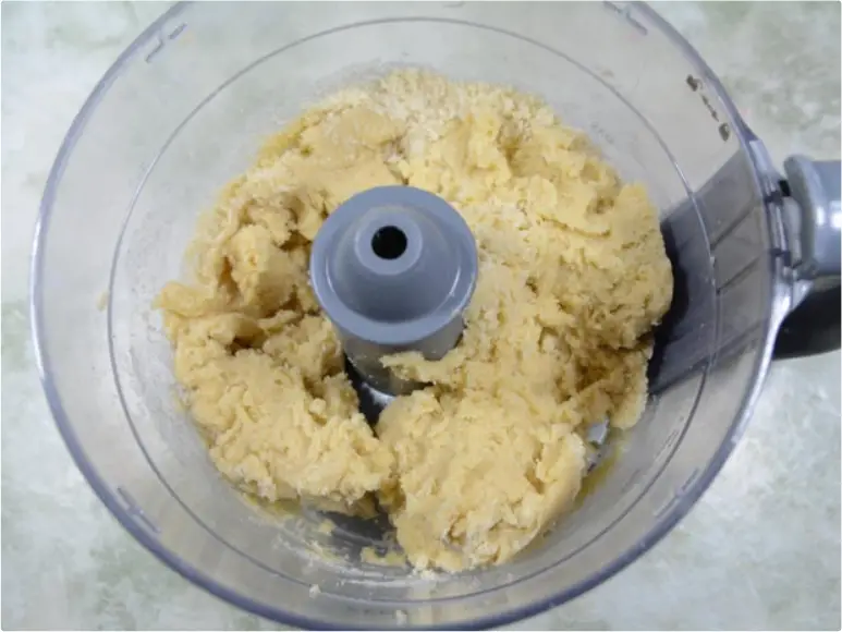 Mini Apple Pies Made with 3D Printed Lattice Cutter 5