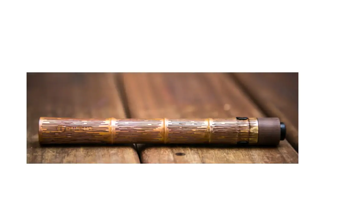 Olight I3t Plus Ancient Bamboo Flashlight User Manual