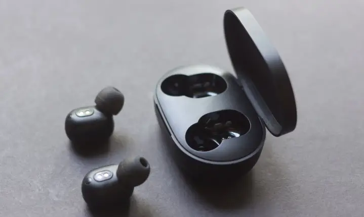 Just Wireless 20526 Pro True Wireless Earbuds User Manual