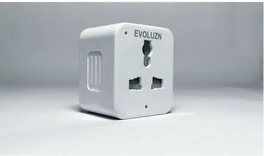 evoluzn PA16UW SMART PLUG ADAPTOR Product