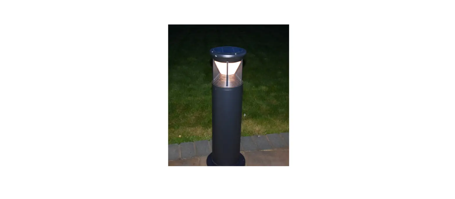 Lumena Guarda Professional Solar Bollard Light User Manual