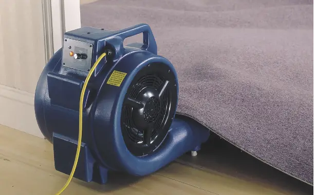 Restore Solution Air Mover With Carpet Clamp Instruction Manual