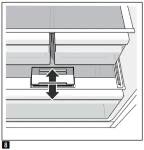 Vegetable container with humidity control