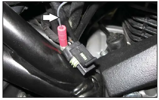 DYNOJET-PC6-14011-Power-Commander-6-Installation-fig-10