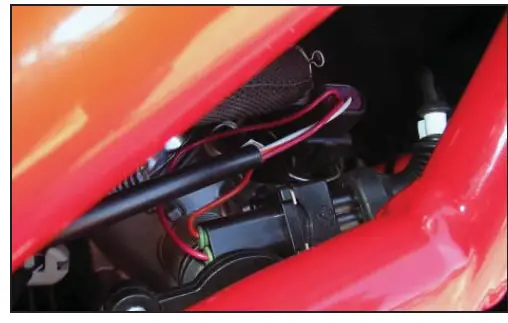 DYNOJET-PC6-14011-Power-Commander-6-Installation-fig-8