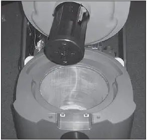 Clarke-MAXXI-II-Dry-Vacuum-fig- (2)