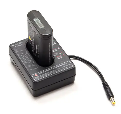 REI LBC 10.8 3 Lithium Ion Smart Battery Charger - Cover