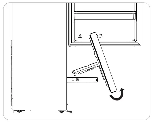 Hisense RB17A2CSE 17 0 cu ft Counter Depth Bottom Mount Refrigerator- FIG23