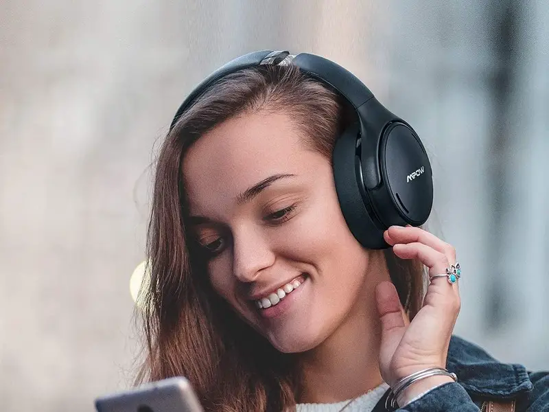 Mpow H19 Ipo Anc Bluetooth Headphones User Guide Mpow H19 Ipo Anc Bluetooth Headphones User Guide