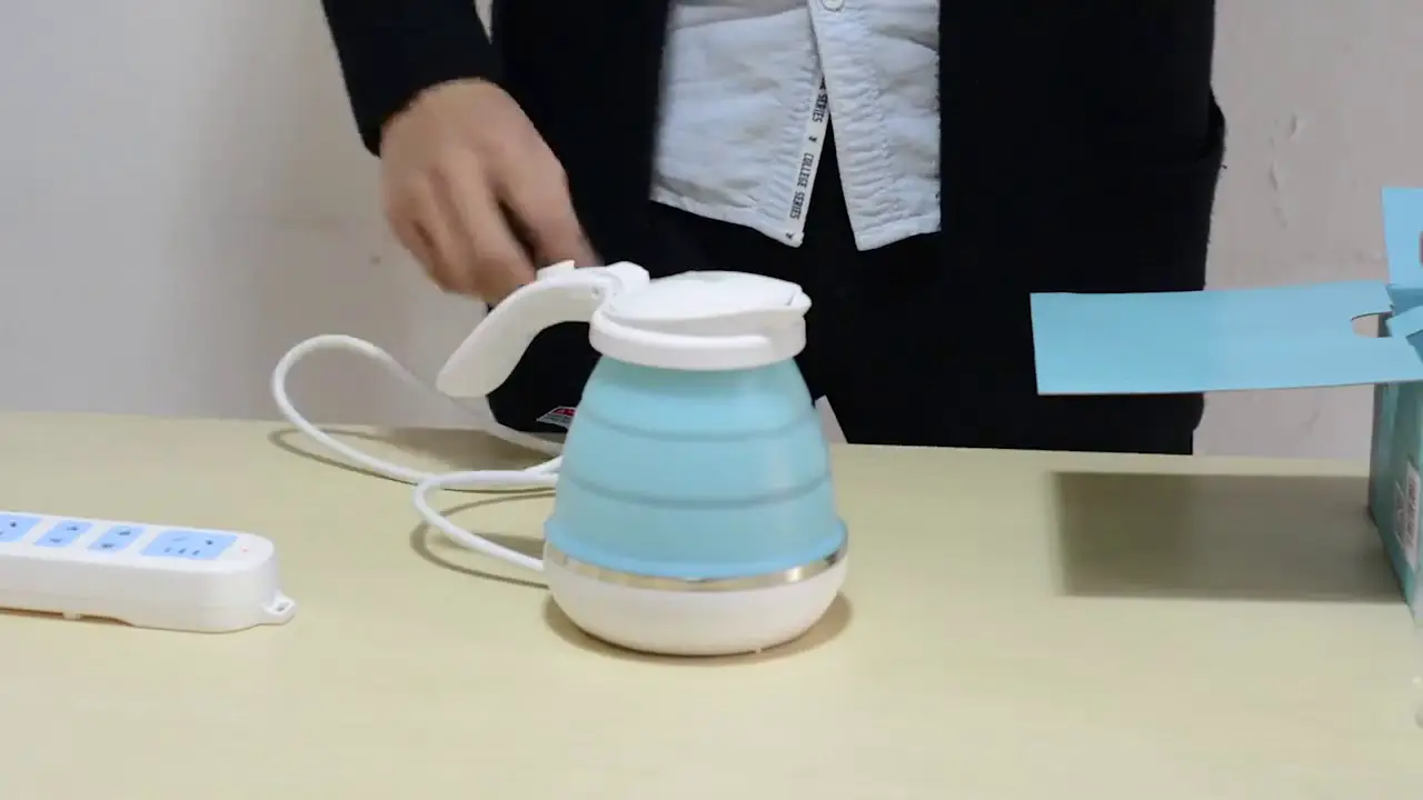 Adler Ad1279 Foldable Electric Water Kettle User Manual Adler Ad1279 Foldable Electric Water Kettle User Manual