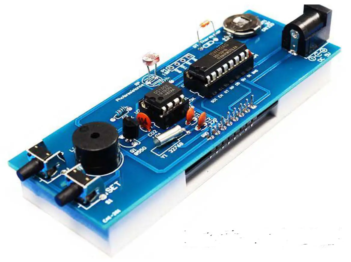 Treedix CAI201 1PCS Colorful Digital Clock Installation-39