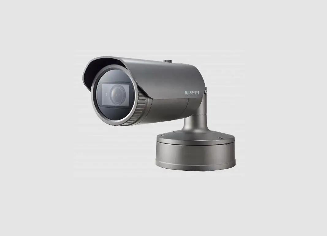 Wisenet Pno-a9081r Network Camera User Manual Wisenet Pno-a9081r Network Camera User Manual