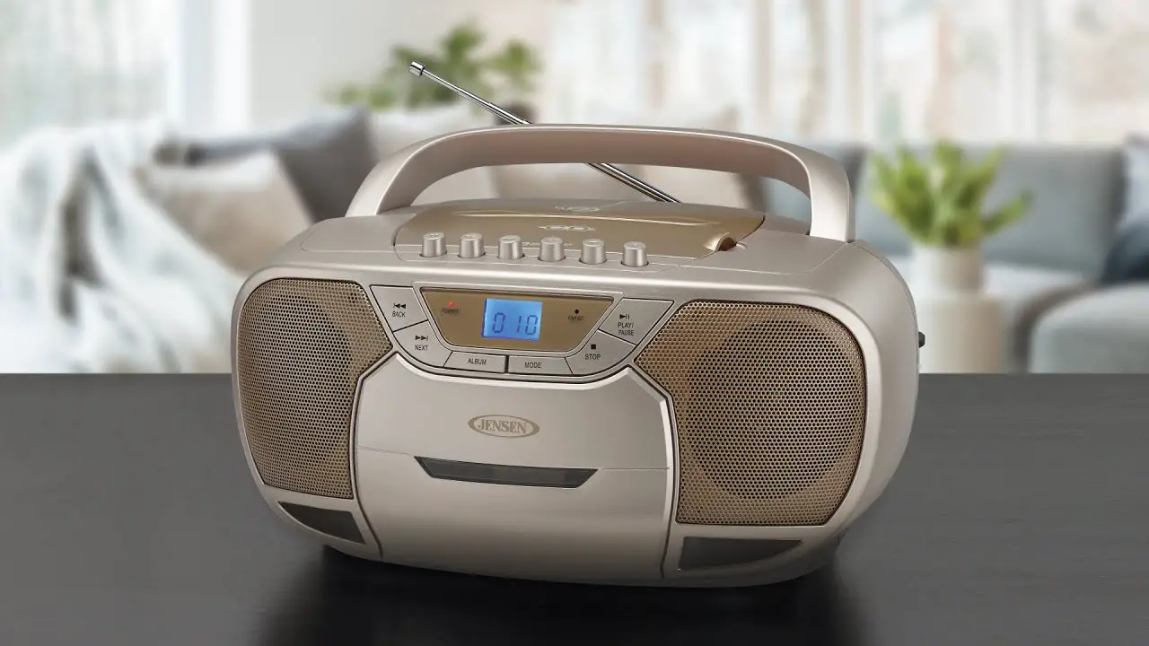 Jensen Cd-485 Portable Stereo Compact Disc Player Stereo Radio User Manual Jensen Cd-485 Portable Stereo Compact Disc Player Stereo Radio User Manual