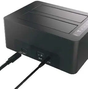SABRENT-DS-UTC2-USB-Type-C-3.1-Sata-2.5-3.5-Dual-Bay-Hard-Drive-Docking-Station-03