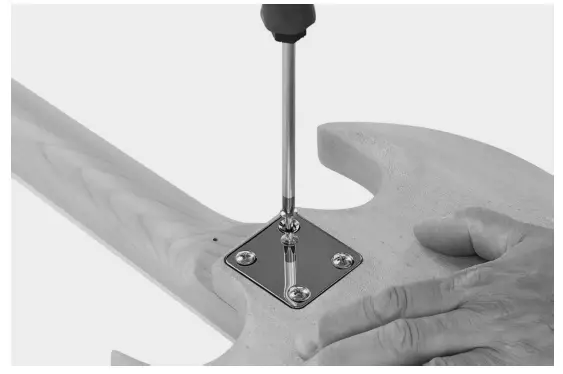 Harley-Benton-255975-Benton-Electric-Guitar-Kit-DC-Style-fig-6