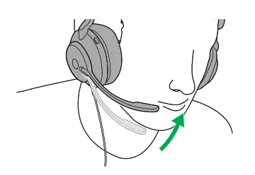 Adjusting the headset 2
