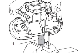 makita-PB002G-Cordless-Portable-Band-Saw-fig20