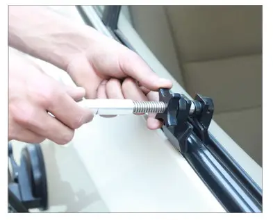 CAMTREE C-G-10 Gripper Car Suction Mount- mounting clamp