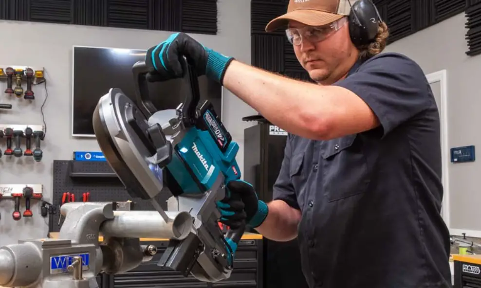 Makita Xvj04 Cordless Jig Saw Instruction Manual