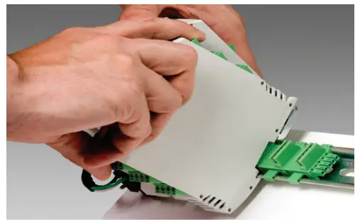 WAVETRONIX Click 510 Comm. Tester - figer2