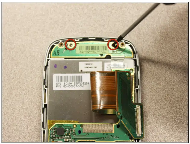 IFIXIT HTC Wizard 200 LCD Screen Replacement - Step 18