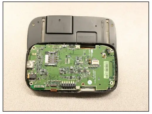 IFIXIT HTC Wizard 200 LCD Screen Replacement - Step 9