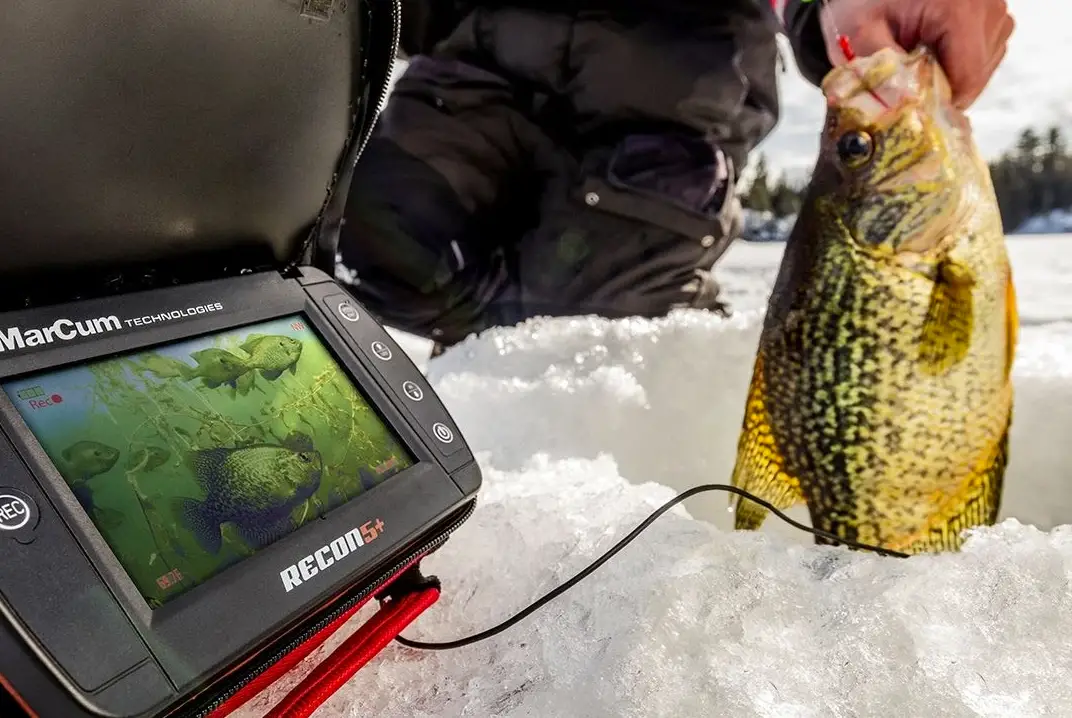 Marcum Technologies Vs825sd Underwater Viewing System User Manual Marcum Technologies Vs825sd Underwater Viewing System User Manual