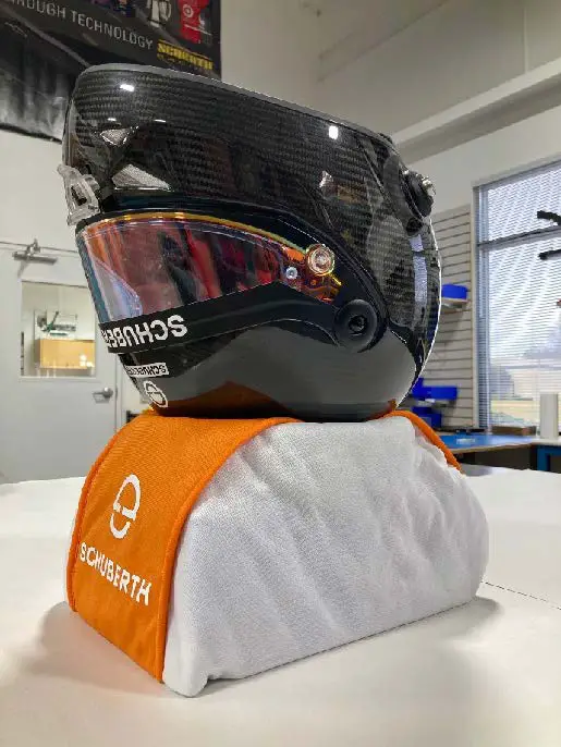 HMS-motorsport-SP1-Helmet-FIG-1