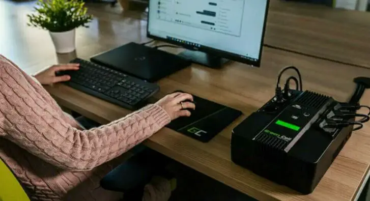 Green Cell Aio 600va Ups User Manual Green Cell Aio 600va Ups User Manual